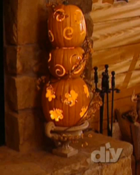 Post image for Thanksgiving Pumpkin Topiary from my DIY Network Show (video)