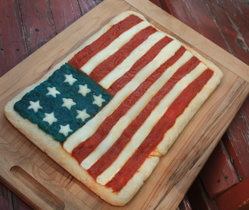 Post image for 4th of July Patriotic Pizza Flag