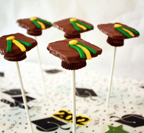 Post image for Grad Cap Cookie Pops