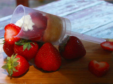 Post image for Frozen Soused Strawberry Shortcake Push Pops from Today Show